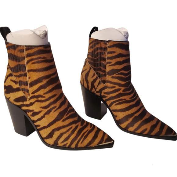 Kenneth Cole West Side Bootie | 7.5 - Picture 8 of 13